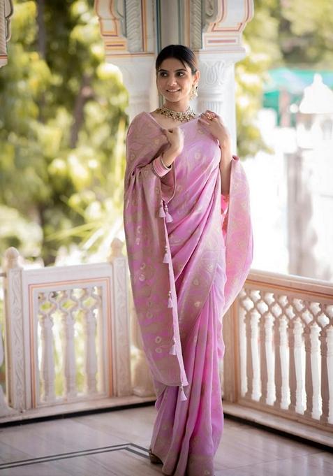 Baby Pink Jacquard Banarasi Silk Saree Set