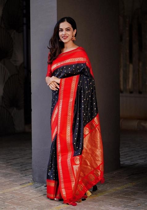 Black Jacquard Banarasi Silk Saree Set