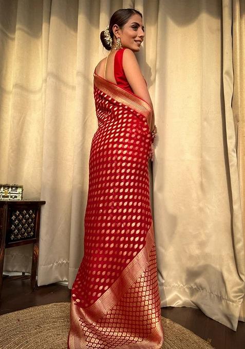 Red Jacquard Banarasi Silk Saree Set