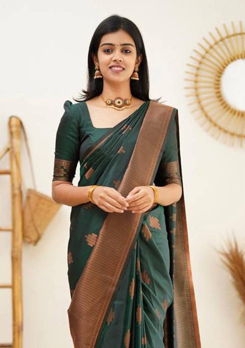 Green Jacquard Banarasi Silk Saree Set