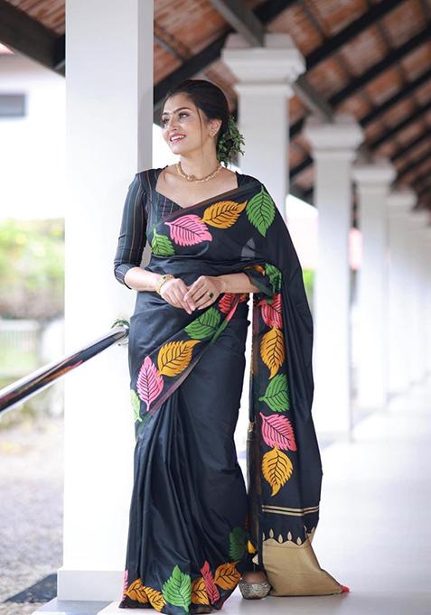 Black Jacquard Banarasi Silk Saree Set