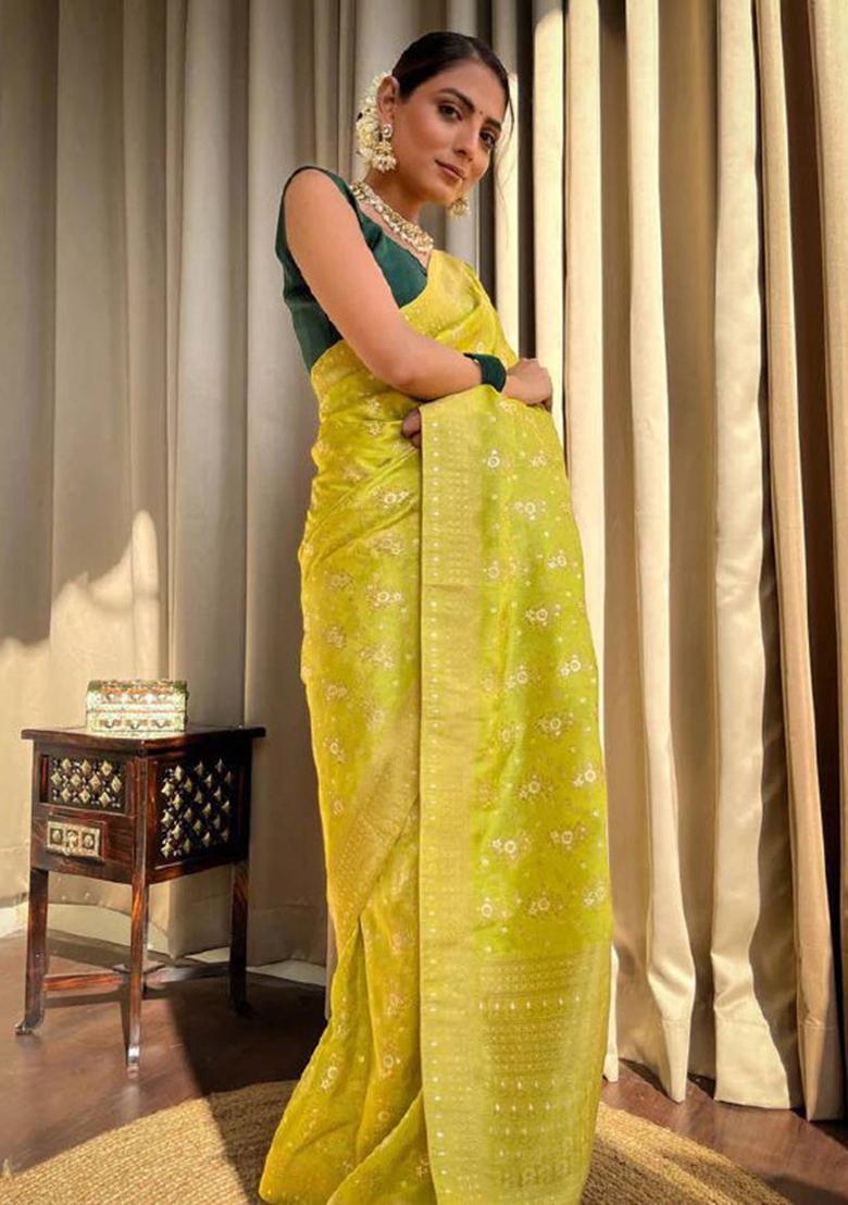 Light Green Zari Woven Banarasi Silk Saree Set