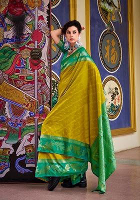 Mustard Printed Woven Banarasi Silk Saree Set
