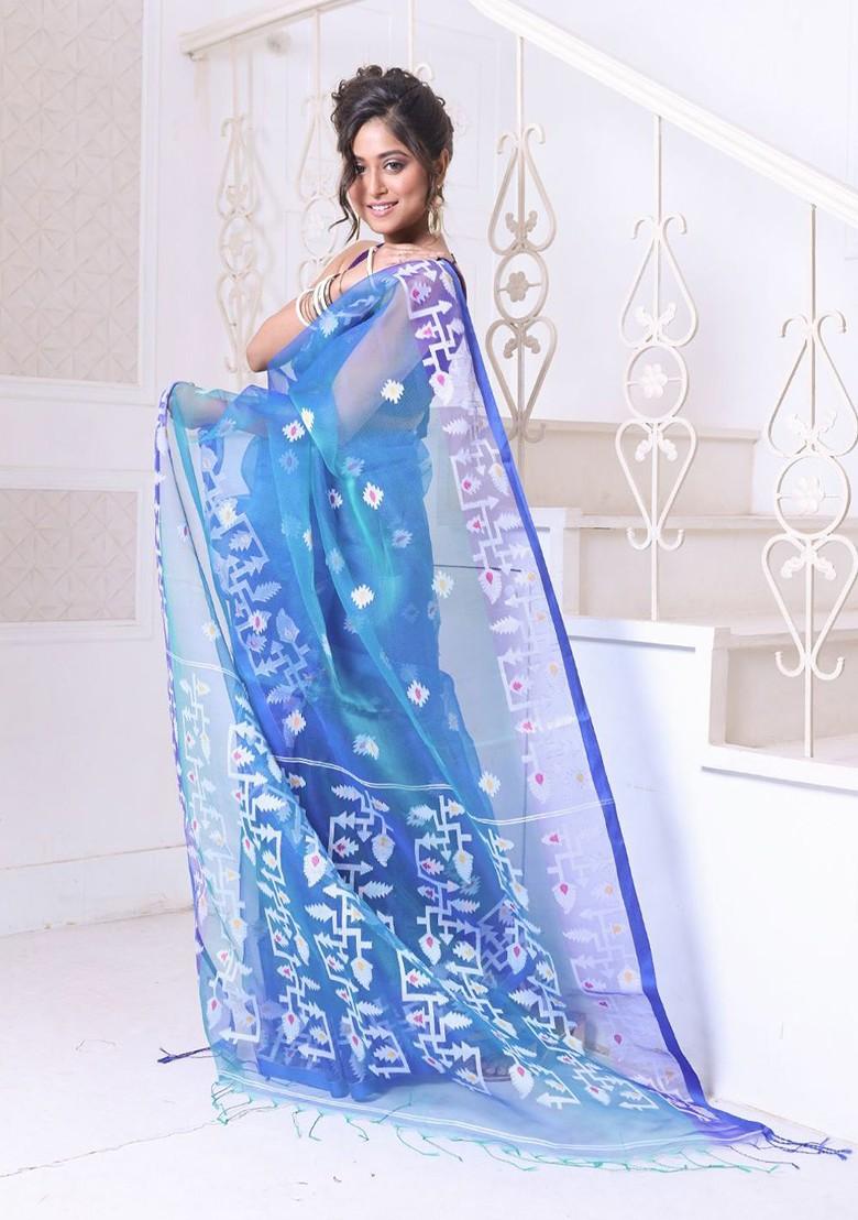 Blue Ethnic Motifs Muslin Saree Set