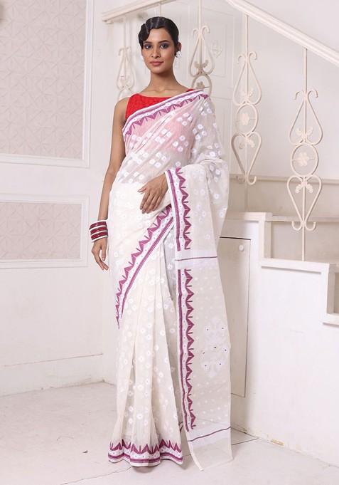 Off White Ethnic Motifs Cotton Jamdani Saree Set