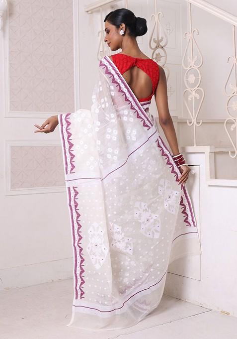 Off White Ethnic Motifs Cotton Jamdani Saree Set
