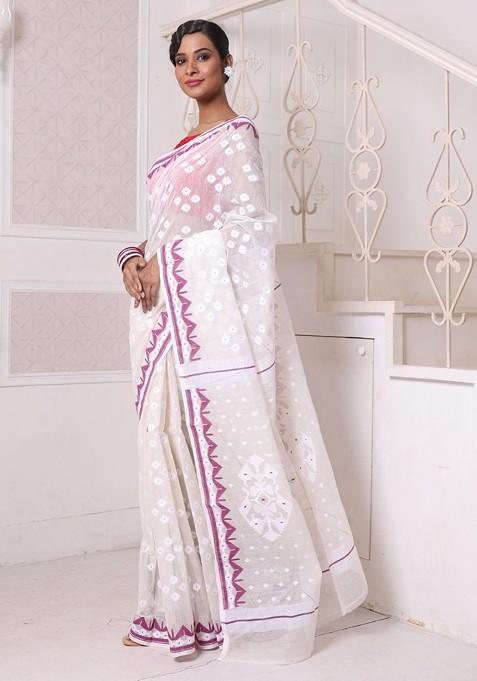 Off White Ethnic Motifs Cotton Jamdani Saree Set