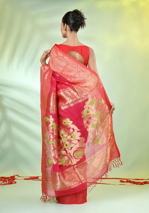 Pink Ethnic Motifs Cotton Blend Saree Set