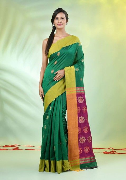 Green Ethnic Motifs Cotton Blend Saree Set