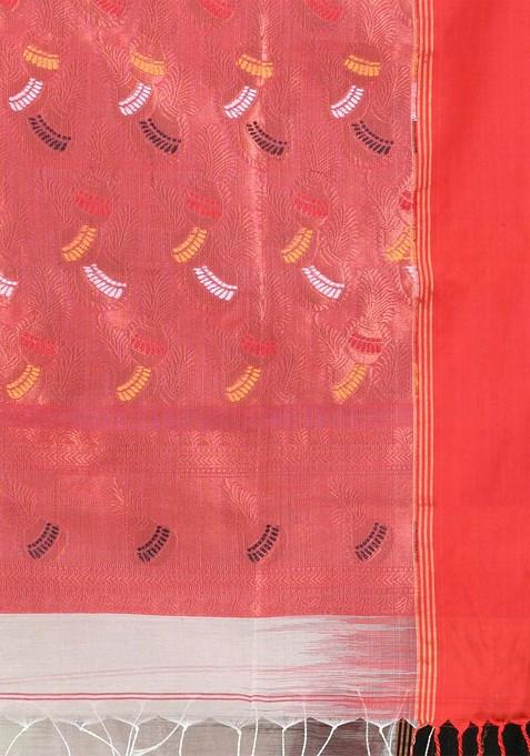 Beige Ethnic Motifs Cotton Blend Saree Set