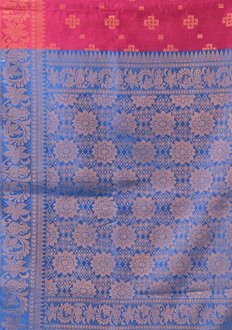 Pink Ethnic Motifs Cotton Blend Saree Set