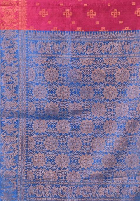 Pink Ethnic Motifs Cotton Blend Saree Set