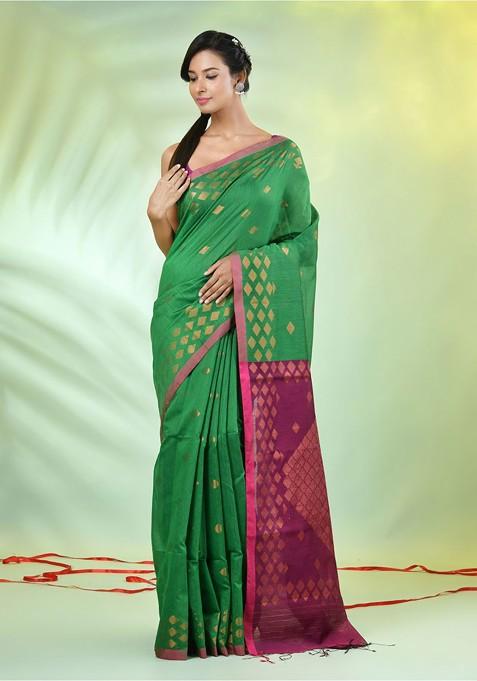Green Printed Cotton Blend Saree Set