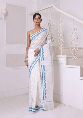 Off White Ethnic Motifs Cotton Jamdani Saree Set