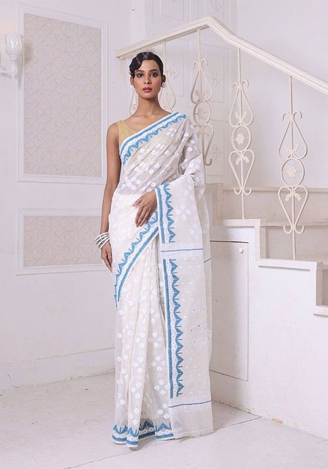 Off White Ethnic Motifs Cotton Jamdani Saree Set