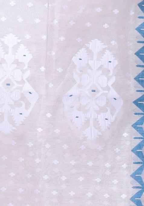 Off White Ethnic Motifs Cotton Jamdani Saree Set