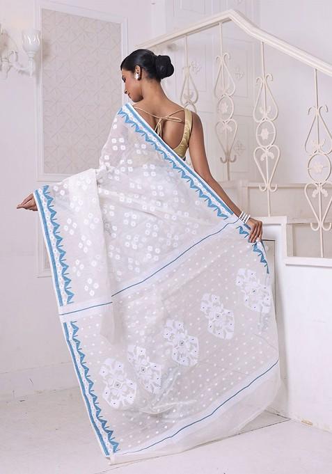 Off White Ethnic Motifs Cotton Jamdani Saree Set