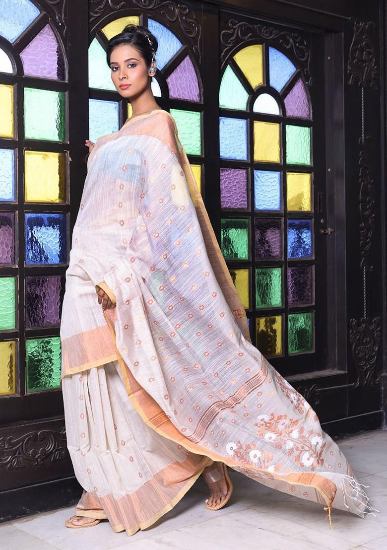 Beige Ethnic Motifs Cotton Blend Saree Set