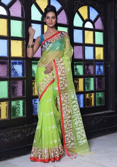 Green Ethnic Motifs Muslin Saree Set