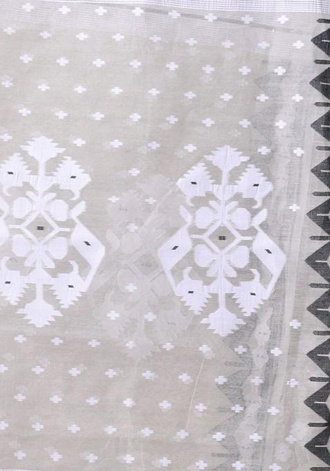 Beige Ethnic Motifs Cotton Jamdani Saree Set