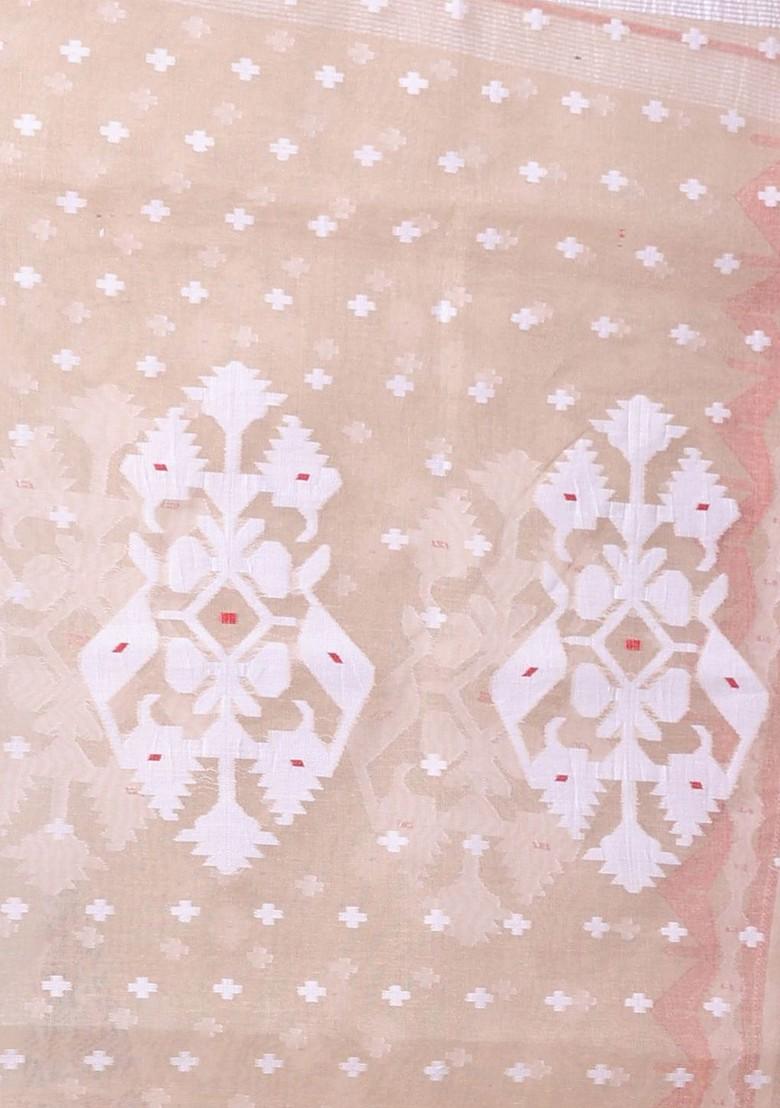 Beige Ethnic Motifs Cotton Jamdani Saree Set