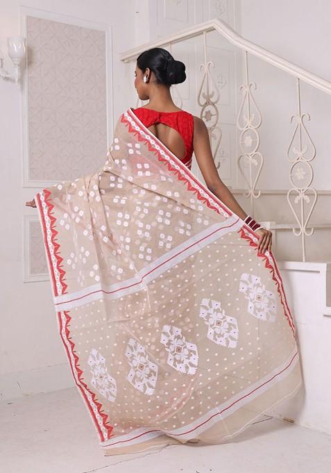 Beige Ethnic Motifs Cotton Jamdani Saree Set