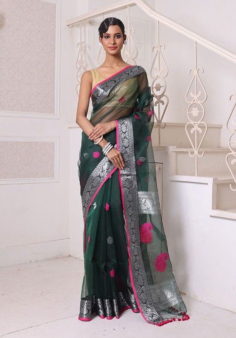 Green Ethnic Motifs Muslin Saree Set