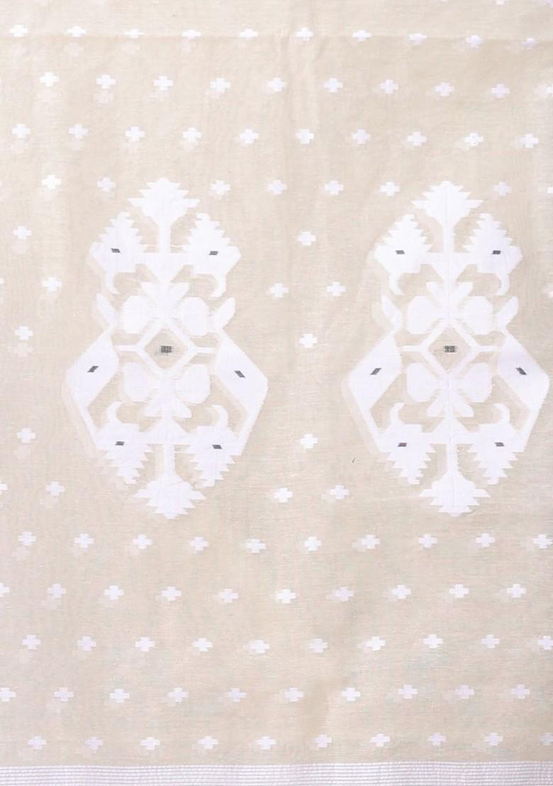 Beige Ethnic Motifs Cotton Jamdani Saree Set