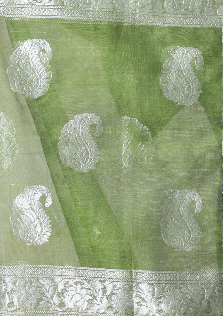 Green Ethnic Motifs Muslin Saree Set