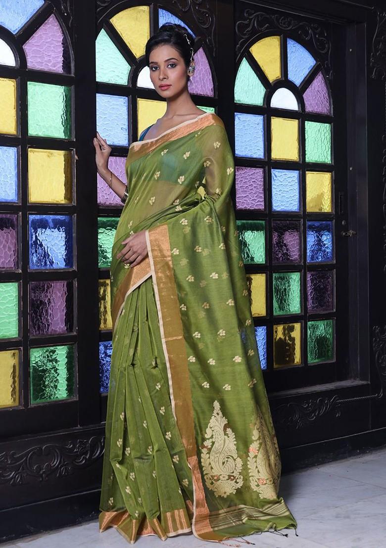 Green Ethnic Motifs Cotton Blend Saree Set