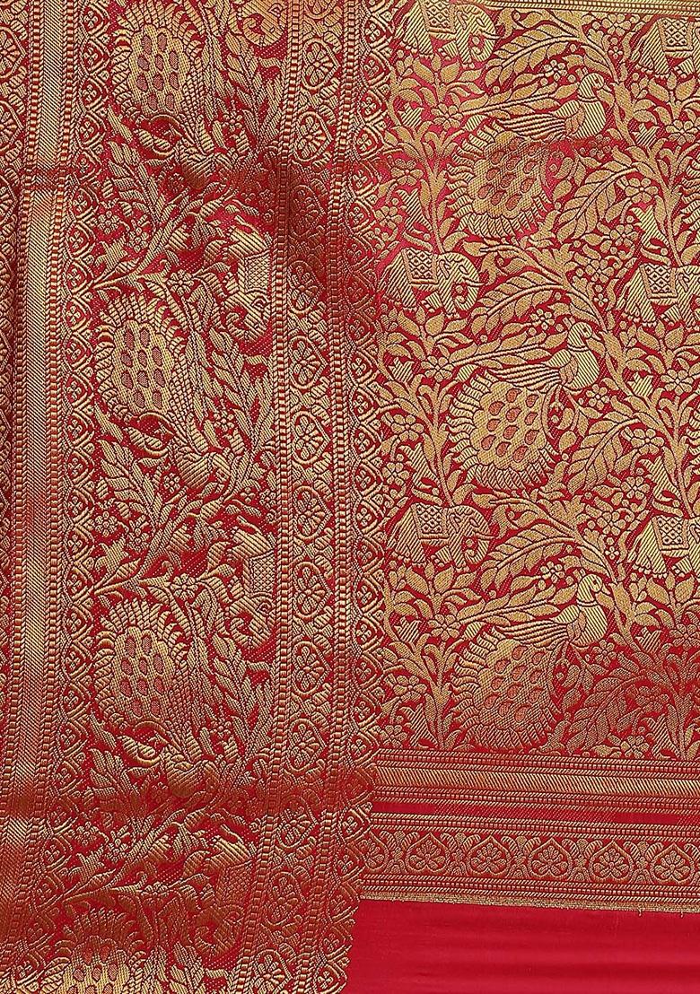 Light Green And Red Jacquard Printed Banarasi Silk Saree Set