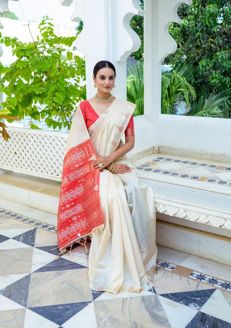 Cream Zari Woven Tussar Silk Saree Set