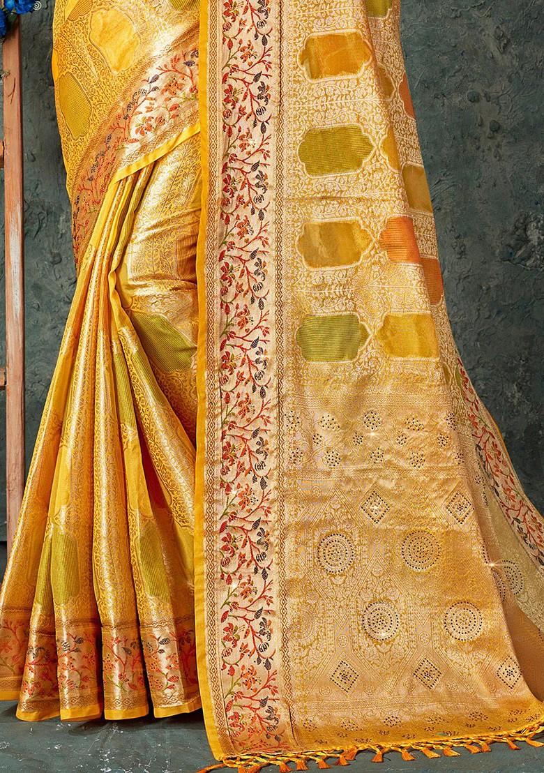 Yellow Floral Print Woven Poly Blend Saree Set