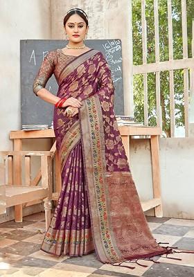 Purple Floral Print Woven Poly Blend Saree Set