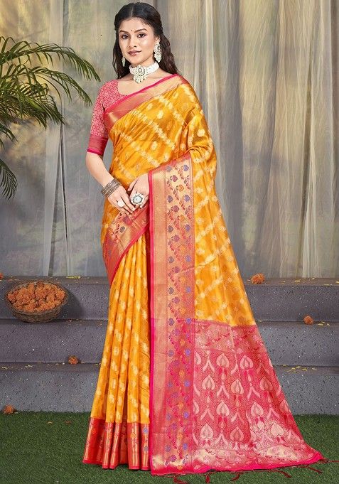 Yellow Printed Woven Poly Blend Saree Set