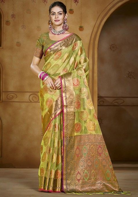 Green Printed Woven Poly Blend Saree Set