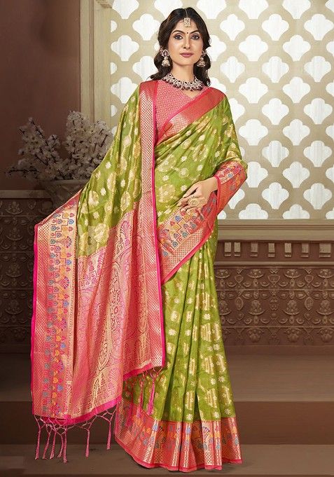 Sea Green Printed Woven Poly Blend Saree Set