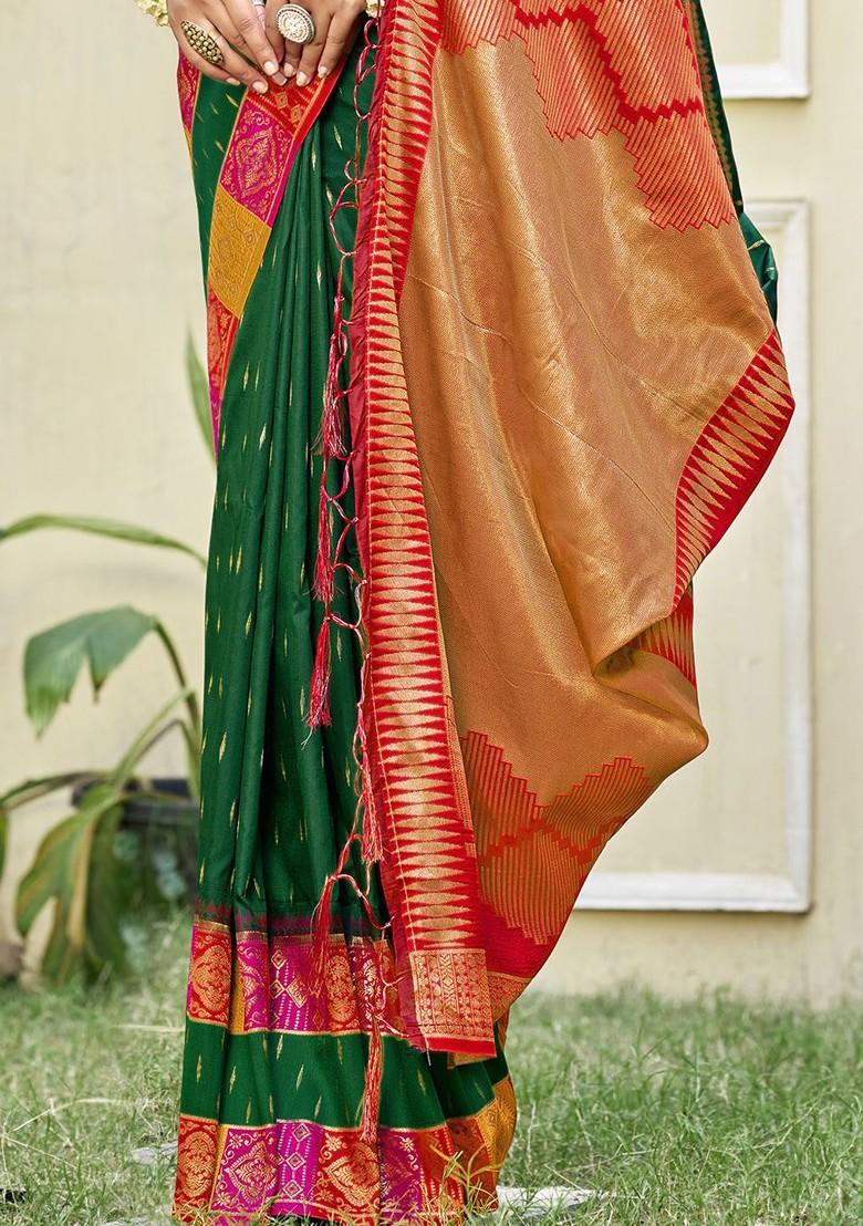 Green Printed Woven Poly Blend Saree Set