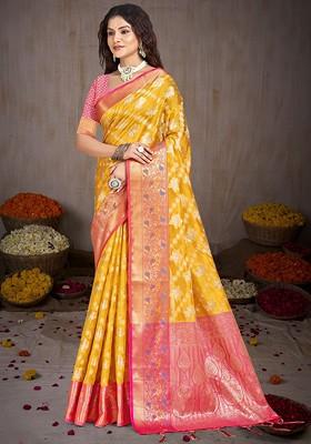 Yellow Printed Woven Poly Blend Saree Set