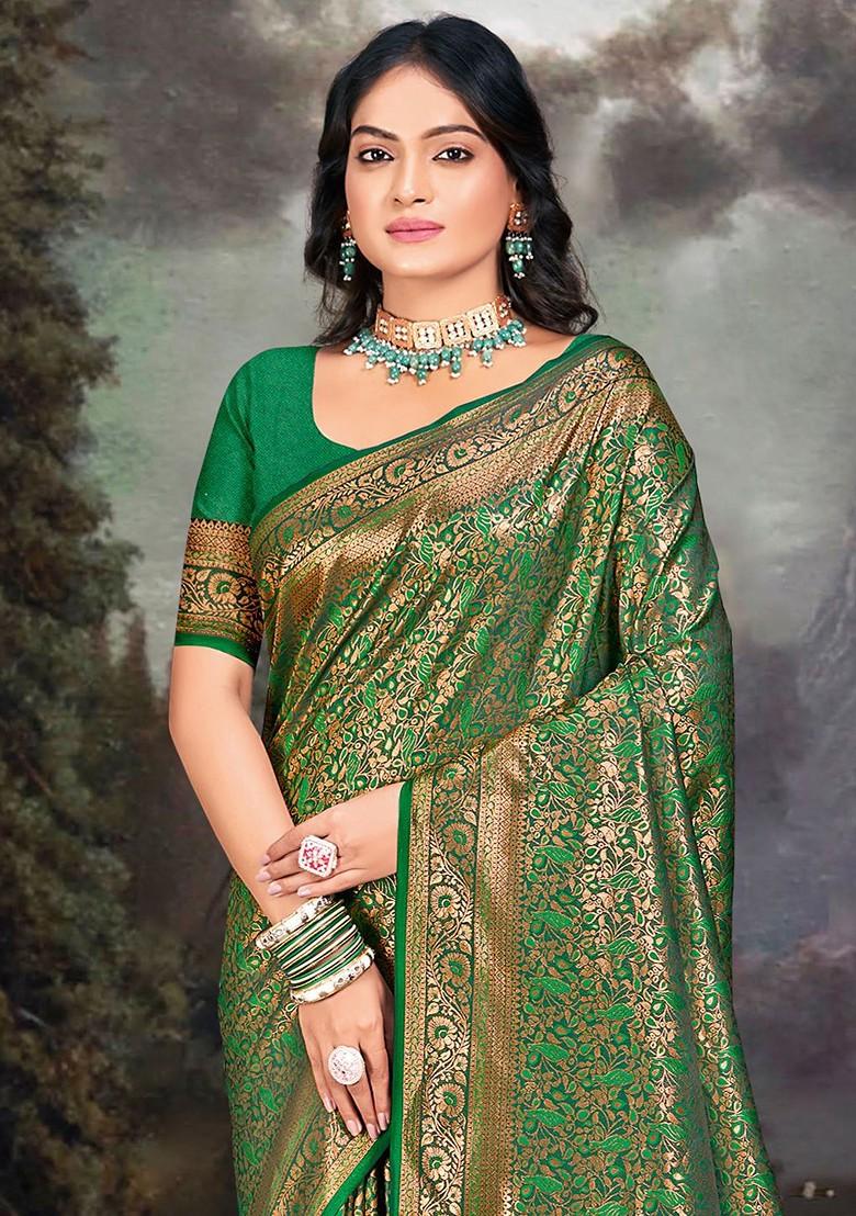 Green Floral Print Woven Poly Blend Saree Set