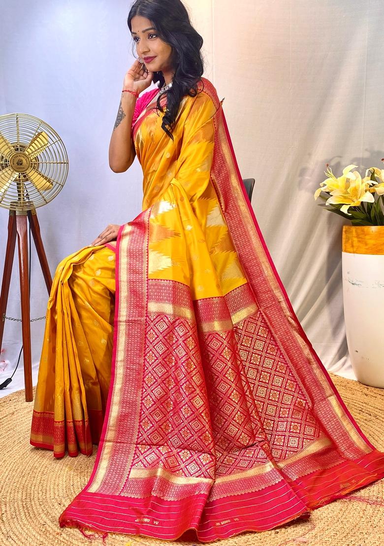 Yellow Zari Woven Kanchi Silk Saree Set