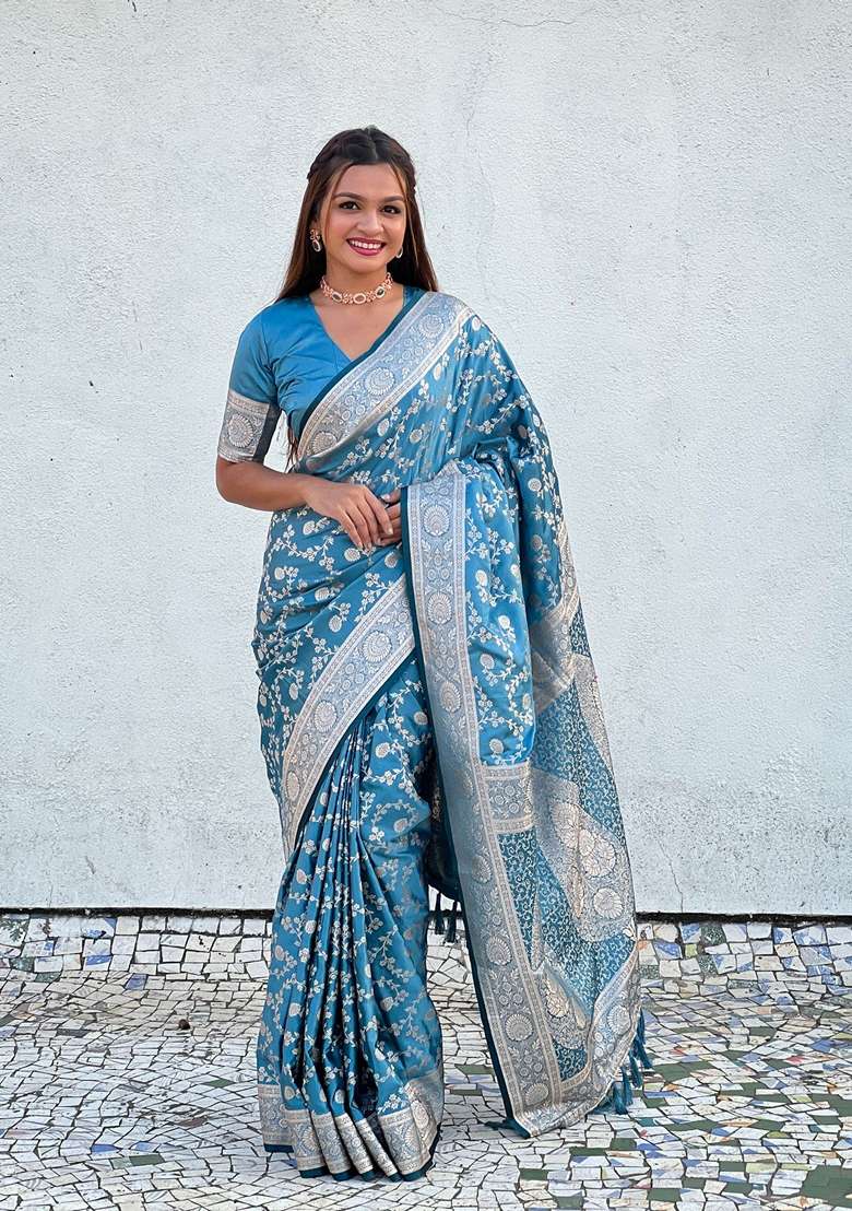 Blue Zari Woven Silk Saree Set - Indya