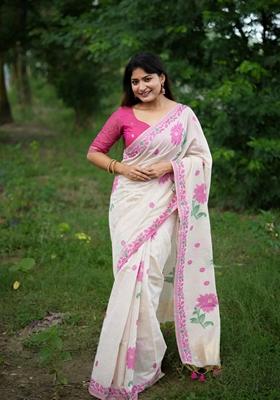 Off White Abstract Print Cotton Saree Set