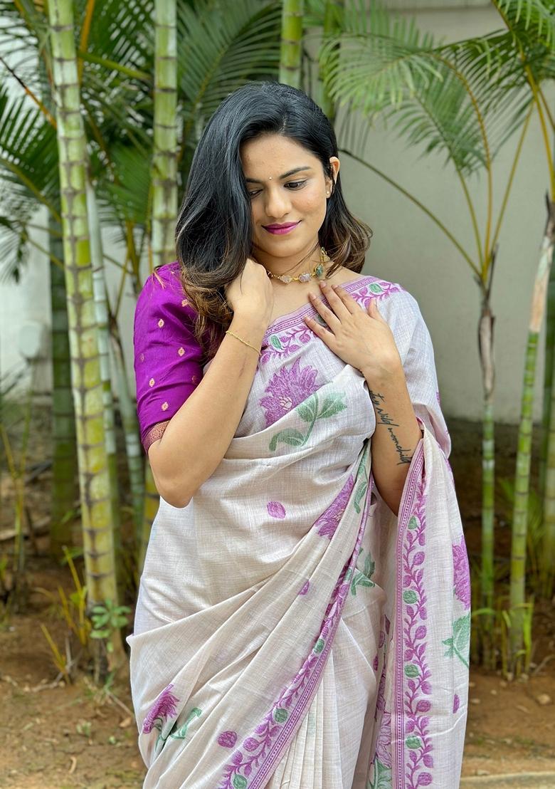 Off White Abstract Print Cotton Saree Set
