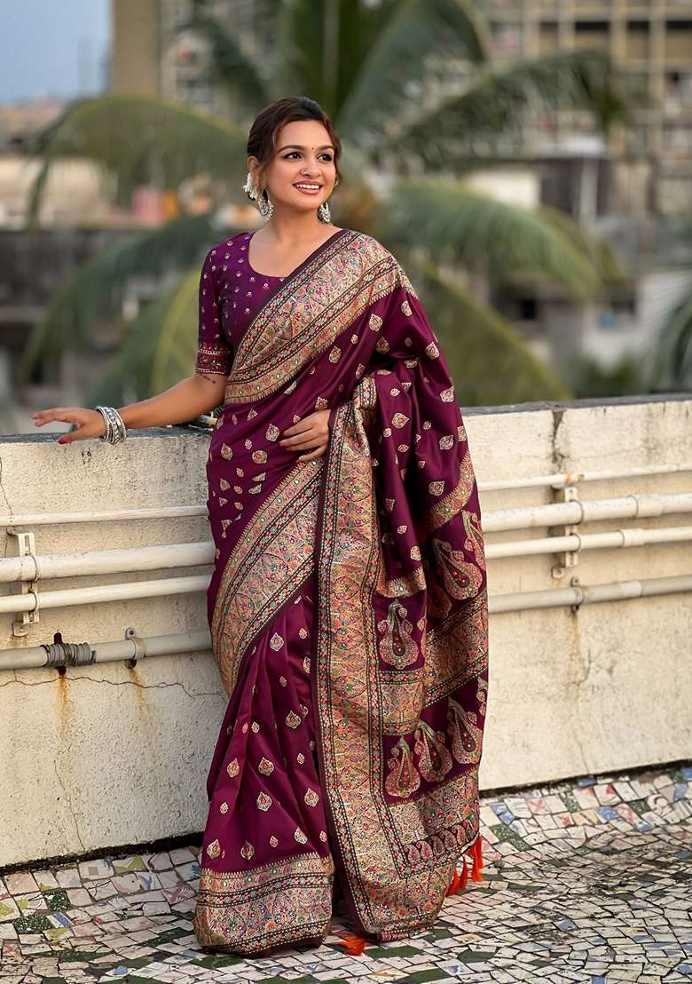 Magenta Resham Woven Silk Saree Set - Indya