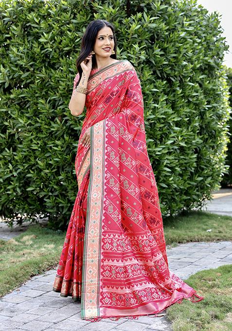 Pink Zari Woven Handloom Silk Saree Set