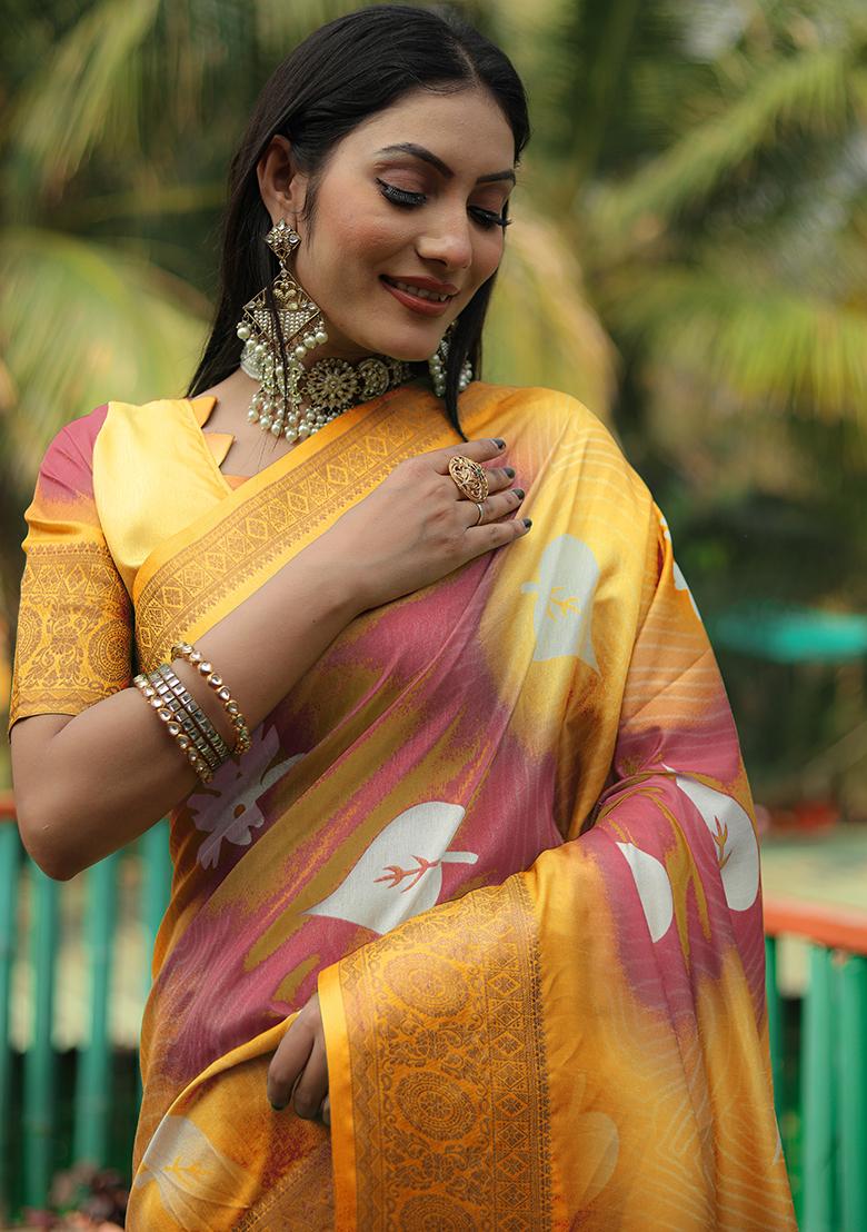 Yellow Zari Woven Dola Silk Saree Set