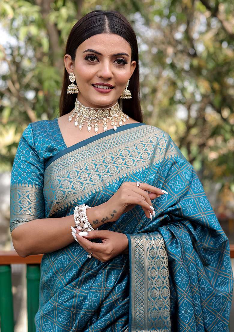 Blue Woven Bandhej Print Handloom Silk Saree Set - Indya