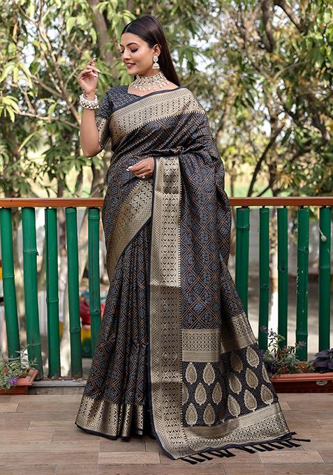 Black Woven Bandhej Print Handloom Silk Saree Set