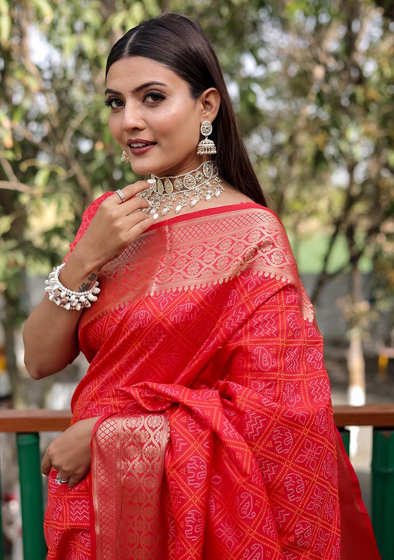 Red Woven Bandhej Print Handloom Silk Saree Set
